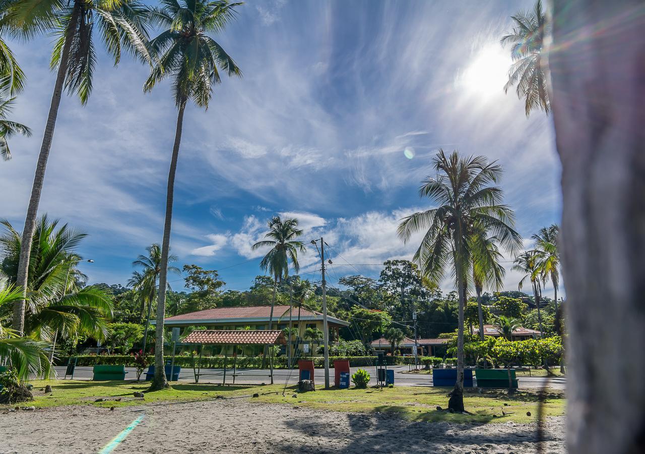 Hotel Manuel Antonio Exteriör bild